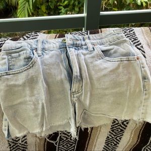 Denim light wash shorts